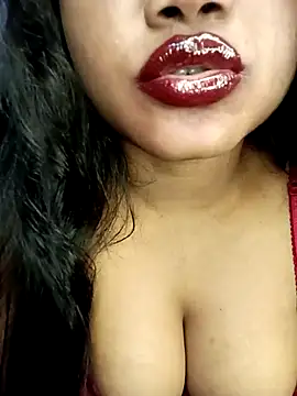 Hotlisa online show from February 2025 06:38:02 AM