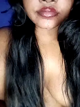 Hotlisa online show from March 2026 07:04:02 PM