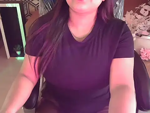 Snapshot of shivi_moto chatting on November 2025 04:49:02 AM shivi moto online show from November 2025 04:49:02 AM