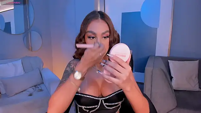 Snapshot of DannaCruz chatting on November 2025 07:17:02 PM DannaCruz online show from November 2025 07:17:02 PM