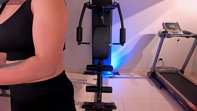 Snapshot of BiancaPierce chatting on February 2026 11:53:01 AM BiancaPierce online show from February 2026 11:53:01 AM