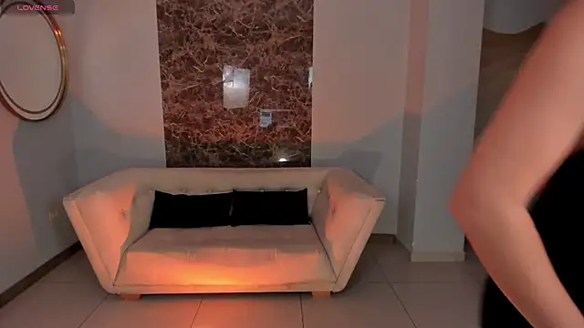 BiancaPierce online show from October 2025 11:43:02 AM