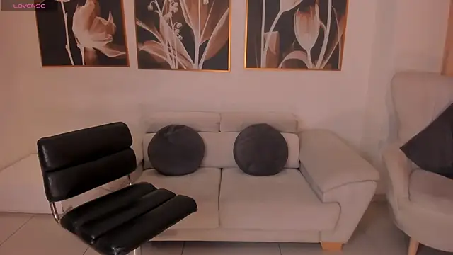 Snapshot of BiancaPierce chatting on February 2026 11:41:01 AM BiancaPierce online show from February 2026 11:41:01 AM