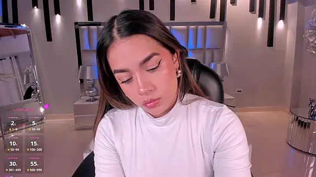 Snapshot of BiancaPierce chatting on February 2026 11:54:02 AM BiancaPierce online show from February 2026 11:54:02 AM