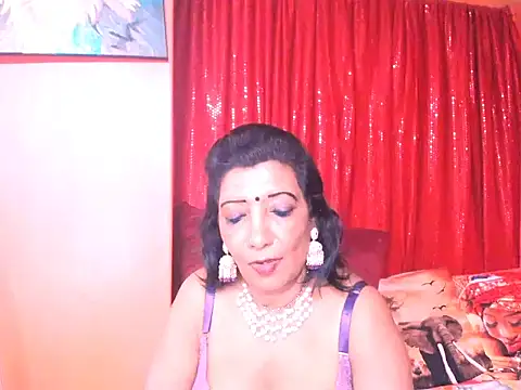 indiansarika65 online show from May 2026 03:56:02 AM