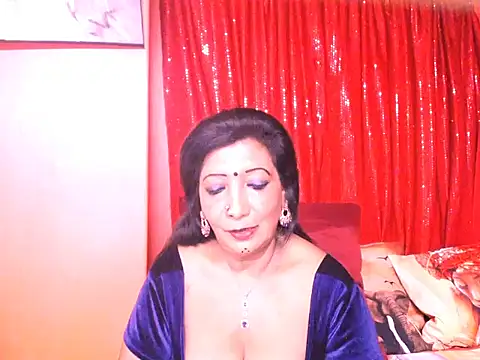 indiansarika65 online show from April 2026 03:41:01 PM