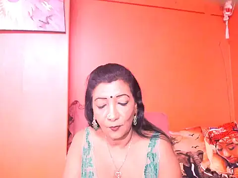 indiansarika65 online show from April 2026 03:41:01 PM