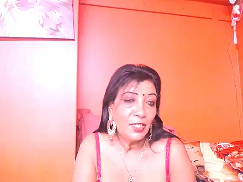 indiansarika65 online show from April 2026 03:46:02 AM