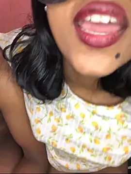 Snapshot of Naughty_soulz chatting on November 2025 04:34:02 AM Naughty soulz online show from November 2025 04:34:02 AM