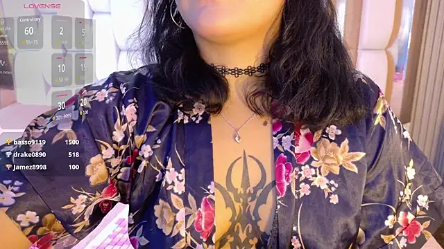 valkiria moore online show from September 2025 08:03:02 PM