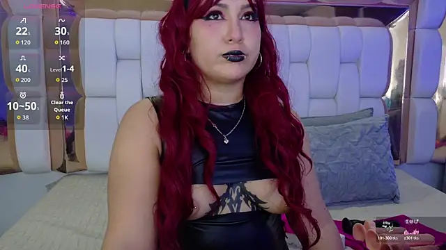 valkiria moore online show from November 2025 07:35:02 PM