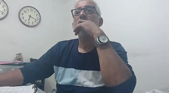 cenizo10124 online show from January 2025 11:18:01 PM