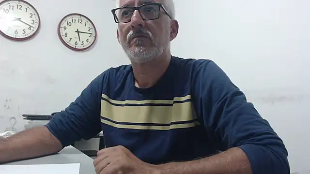 cenizo10124 online show from December 2024 10:13:02 PM