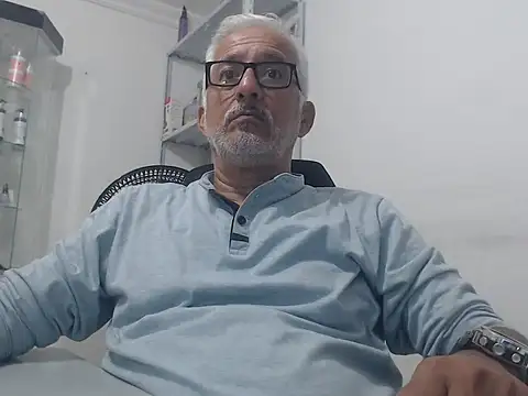 cenizo10124 online show from October 2025 02:16:02 PM