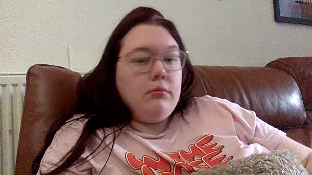 Sexycurvyemilyy online show from September 2025 01:10:02 PM