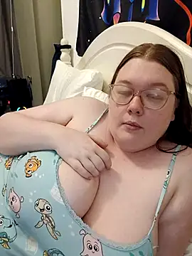 Snapshot of Sexycurvyemilyy chatting on July 2026 09:55:02 PM Sexycurvyemilyy online show from July 2026 09:55:02 PM