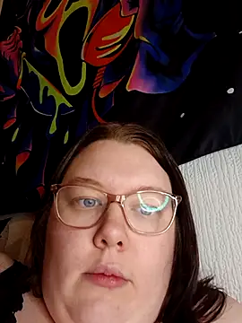 Sexycurvyemilyy online show from February 2026 09:47:01 PM