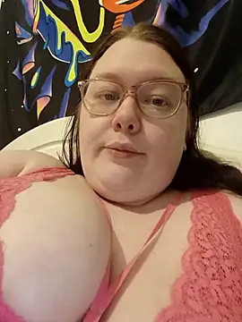 Sexycurvyemilyy online show from December 2025 09:30:02 PM