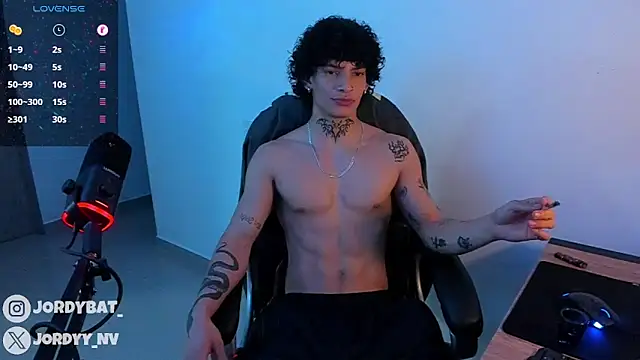 Jordy bat online show from November 2025 12:38:01 AM