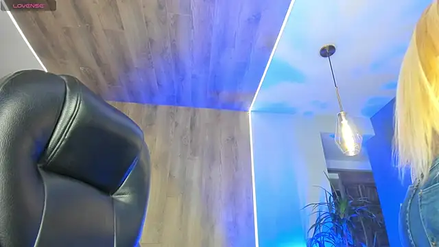 SophiePalmer online show from January 2026 12:09:02 PM