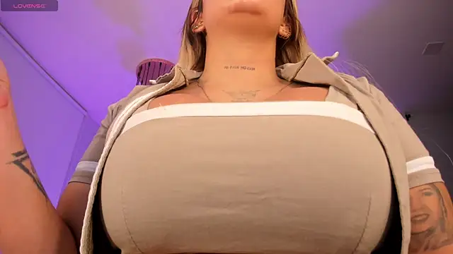 SophiePalmer online show from February 2026 10:59:02 AM