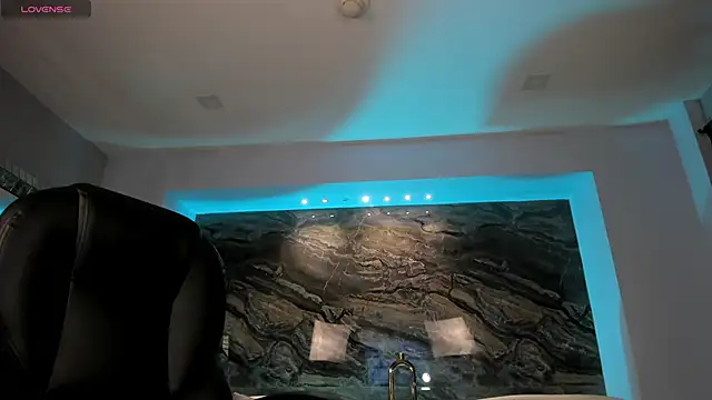 SophiePalmer online show from February 2026 10:44:01 AM