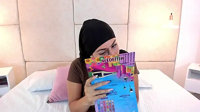 abby gibson online show from April 2026 02:29:02 PM