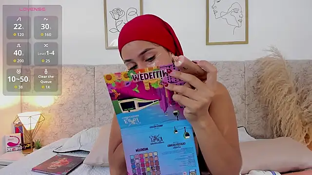 abby gibson online show from October 2025 07:35:01 PM