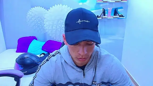 DEIBY BABY online show from December 2025 10:44:01 PM