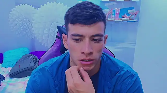 DEIBY BABY online show from November 2025 08:53:02 PM