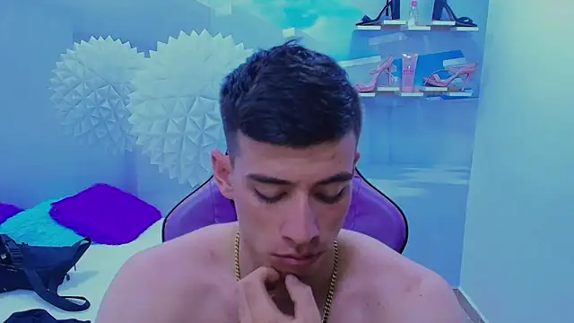 DEIBY BABY online show from November 2025 05:28:01 PM