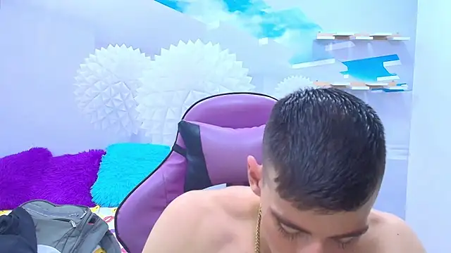 DEIBY BABY online show from October 2025 06:23:02 PM