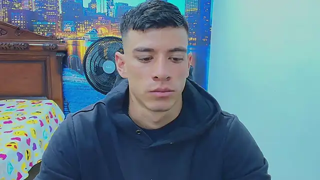 DEIBY BABY online show from November 2025 04:45:02 PM