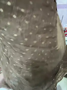 Sexybomb33 online show from March 2026 07:53:01 PM