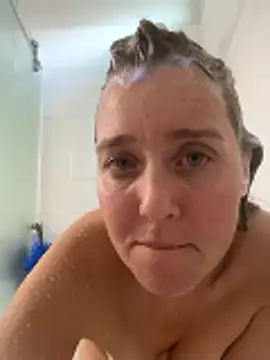 SkyelarSommer online show from October 2025 05:54:01 PM