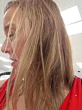 SkyelarSommer online show from January 2026 05:49:02 PM