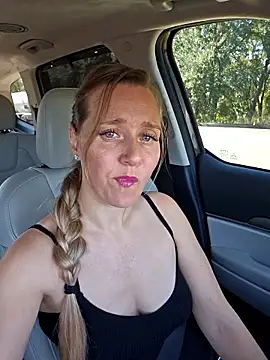 SkyelarSommer online show from January 2026 04:02:02 PM