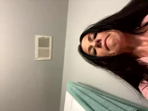 DominiqueX0 online show from September 2025 03:02:01 AM