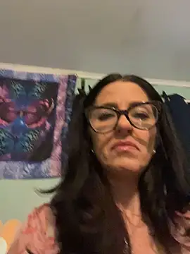 DominiqueX0 online show from November 2025 06:07:02 PM