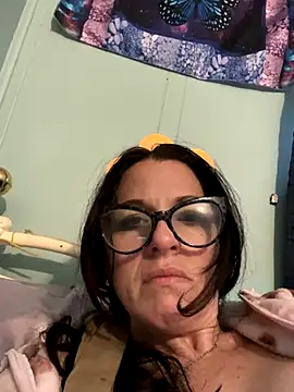 DominiqueX0 online show from November 2025 02:18:01 PM