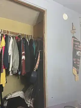 DominiqueX0 online show from March 2026 05:58:01 PM