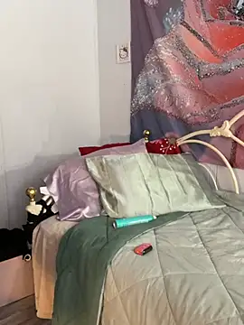 DominiqueX0 online show from March 2026 05:08:02 PM