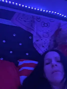 DominiqueX0 online show from May 2026 05:33:01 AM