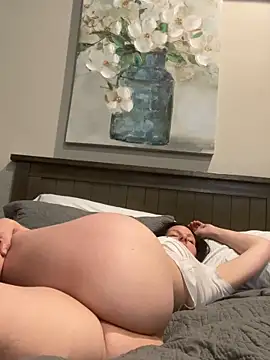 DominiqueX0 online show from February 2026 05:23:02 PM