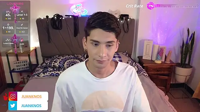 by pandora online show from October 2025 07:36:01 PM