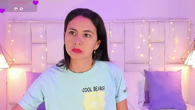 SarahSophia  online show from March 2025 11:31:02 AM