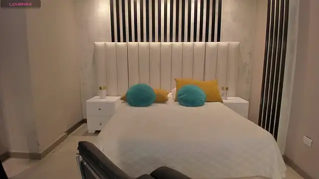 SunnyRivers online show from March 2026 05:25:04 PM