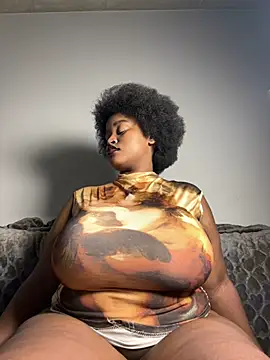 KnockoutBestie online show from January 2025 06:35:01 PM