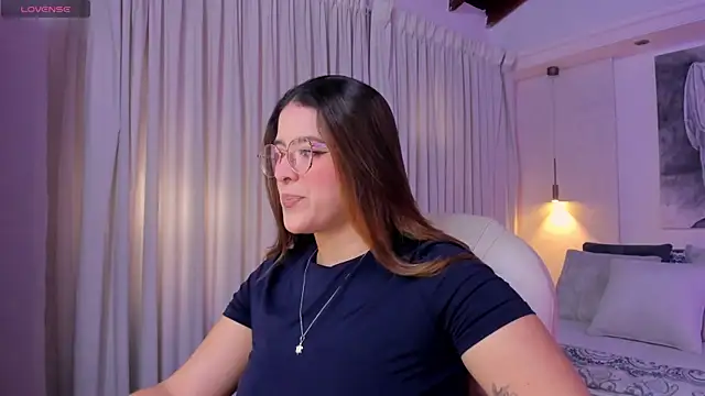 nathalie rivers online show from April 2026 11:36:01 AM