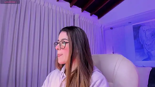 nathalie rivers online show from February 2026 11:21:02 AM